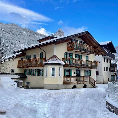 Villa San Carlo Pozza di Fassa Exterior foto