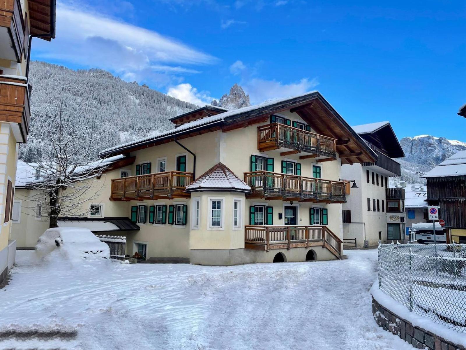 Villa San Carlo Pozza di Fassa Exterior foto